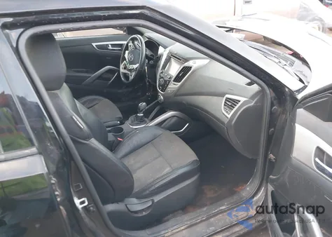 2014 Hyundai Veloster Base W/Black z USA, uszkodzony, nr VIN KMHTC6AD9EU191521